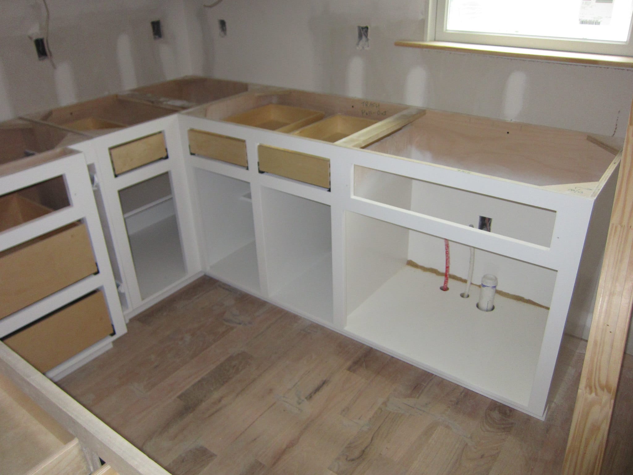 3 Ways We Repair Kitchen Cabinets