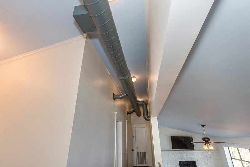 4 Signs You Need Your Home's Duct System Cleaned Out
